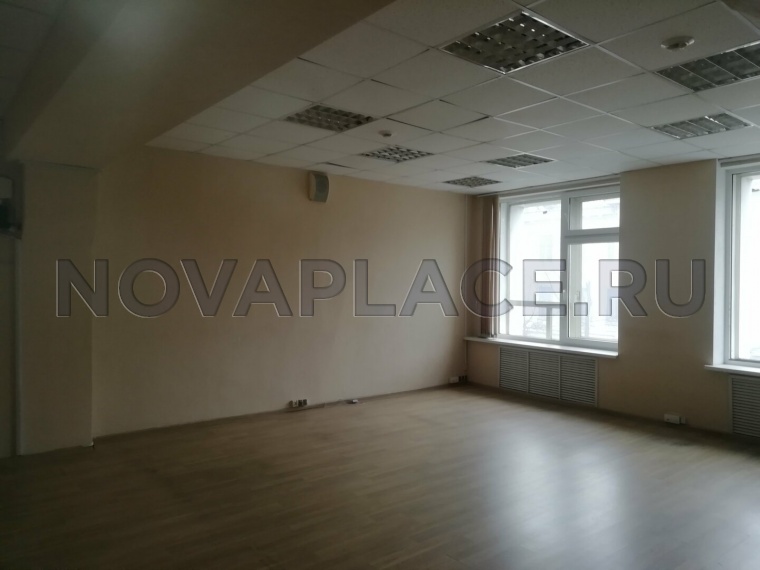 Аренда офиса в бизнес-центре в Москве 46 м2