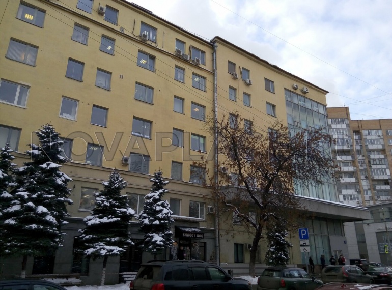 Аренда офиса в бизнес-центре в Москве 229 м2