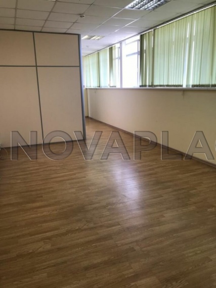 Аренда офиса в бизнес-центре в Москве 115 м2