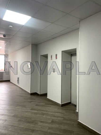 Аренда офиса в бизнес-центре в Москве 165 м2