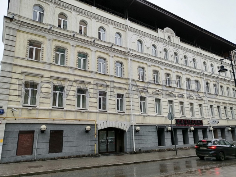 Аренда офиса в бизнес-центре в Москве 87 м2