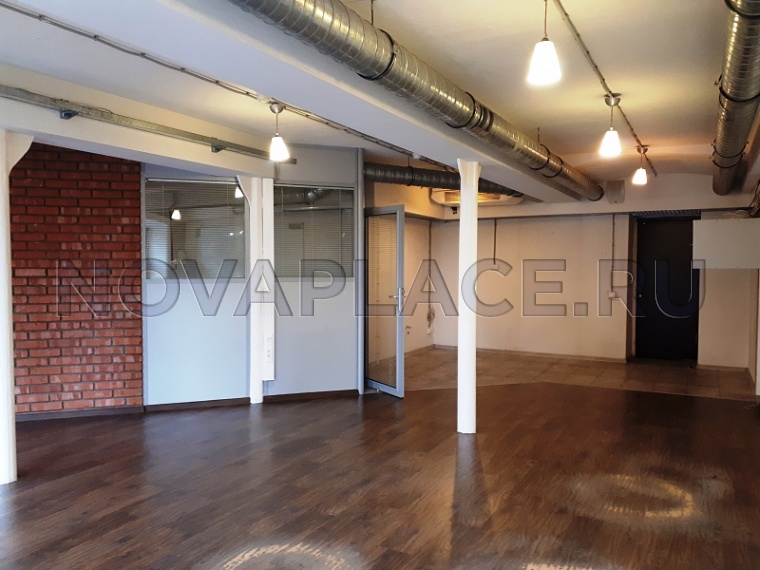 Аренда офиса в бизнес-центре в Москве 86 м2