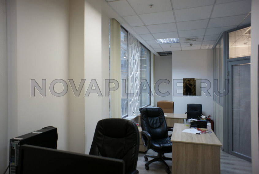 Аренда офиса в бизнес-центре в Москве 304 м2