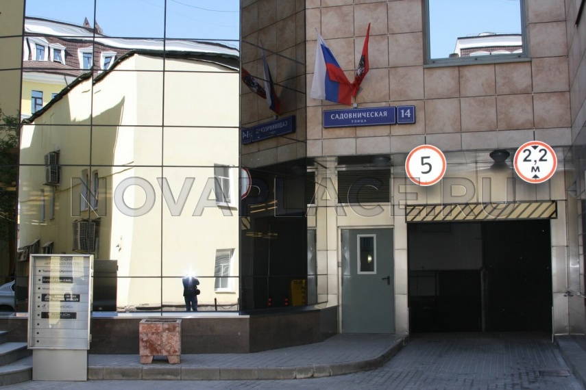 Продажа отдельно стоящего здания в Москве 7878 м2