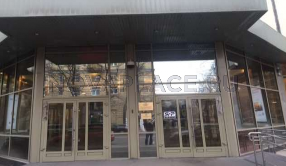 Аренда офиса в бизнес-центре в Москве 246 м2