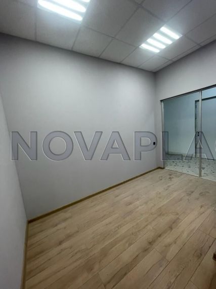 Продажа коммерческой недвижимости в Москве 12 м2