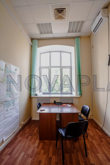 Продажа коммерческой недвижимости в Москве 70 м2