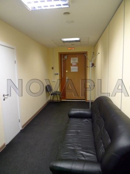 Аренда офиса в административном здании в Москве 240 м2