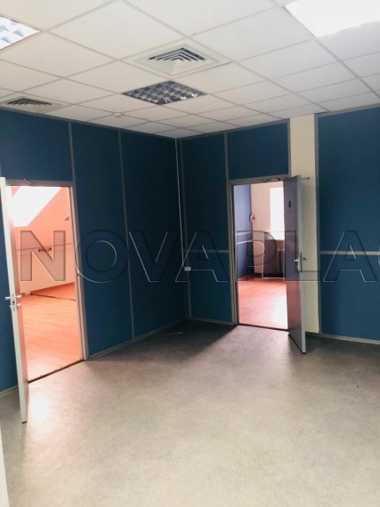 Аренда офиса в бизнес-центре в Москве 165 м2