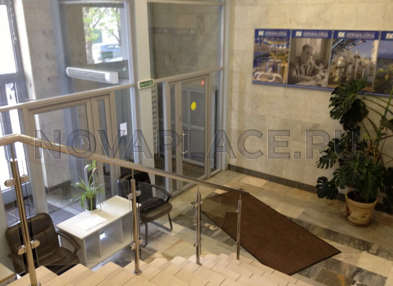 Аренда офиса в бизнес-центре в Москве 900 м2