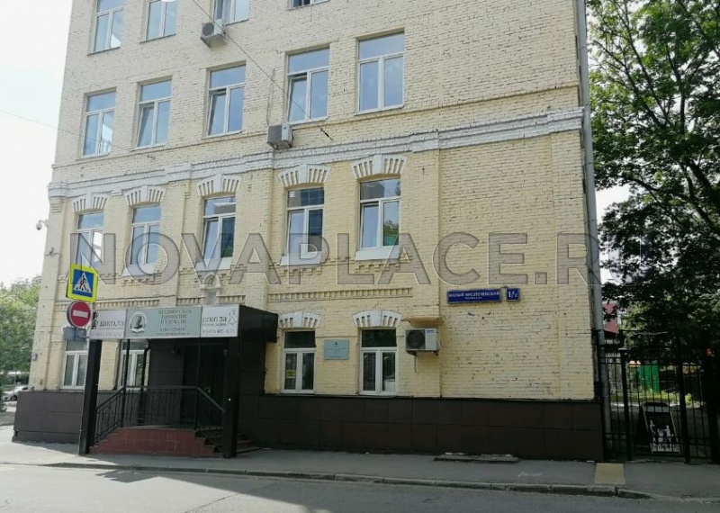 Аренда офиса в административном здании в Москве 257 м2