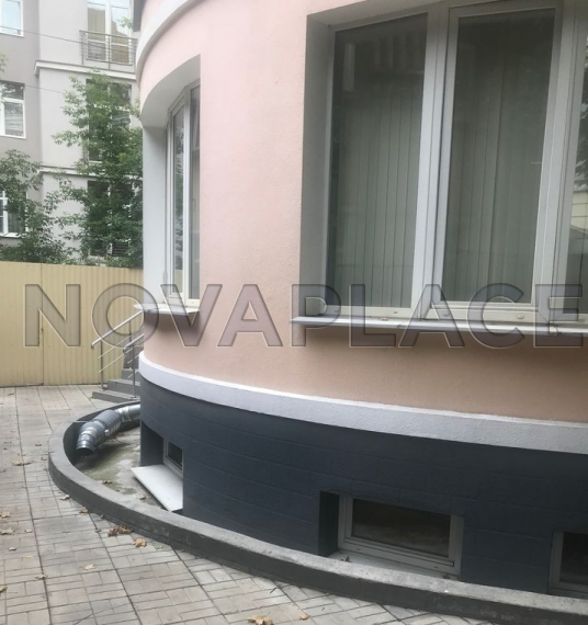 Аренда здания (ОСЗ) в Москве 369 м2