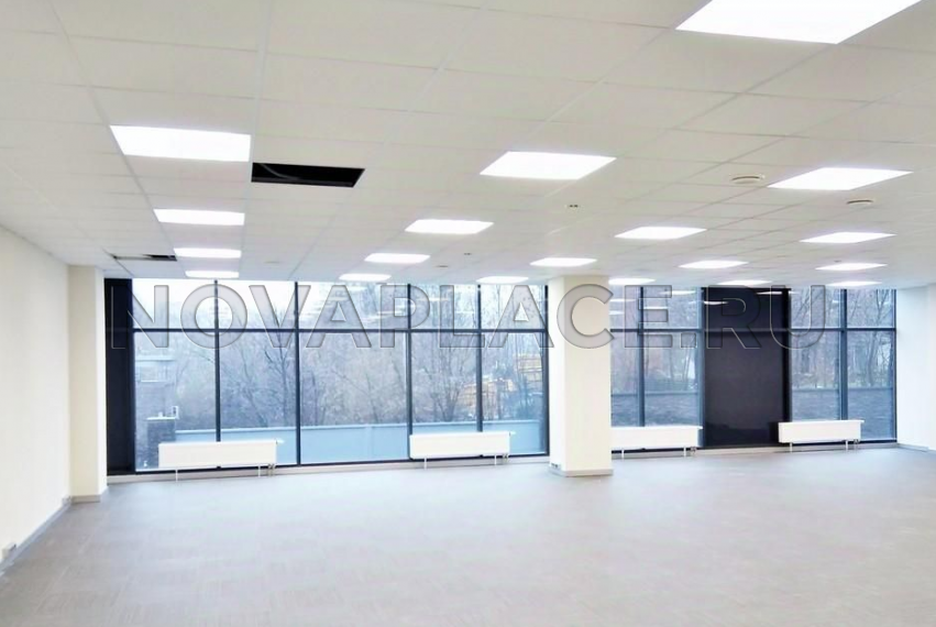 Продажа коммерческой недвижимости в Москве 686 м2