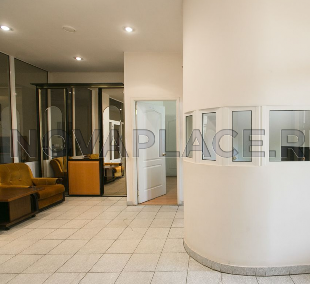 Аренда здания (ОСЗ) в Москве 1800 м2