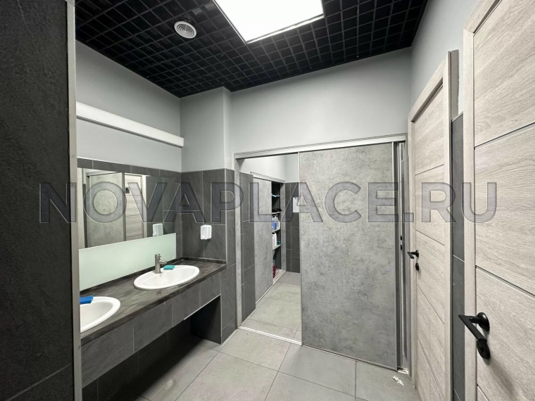 Продажа коммерческой недвижимости в Москве 195 м2