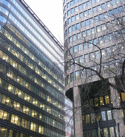 Аренда офиса в бизнес-центре в Москве 1056 м2