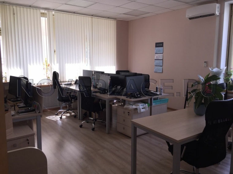Аренда офиса в бизнес-центре в Москве 86 м2