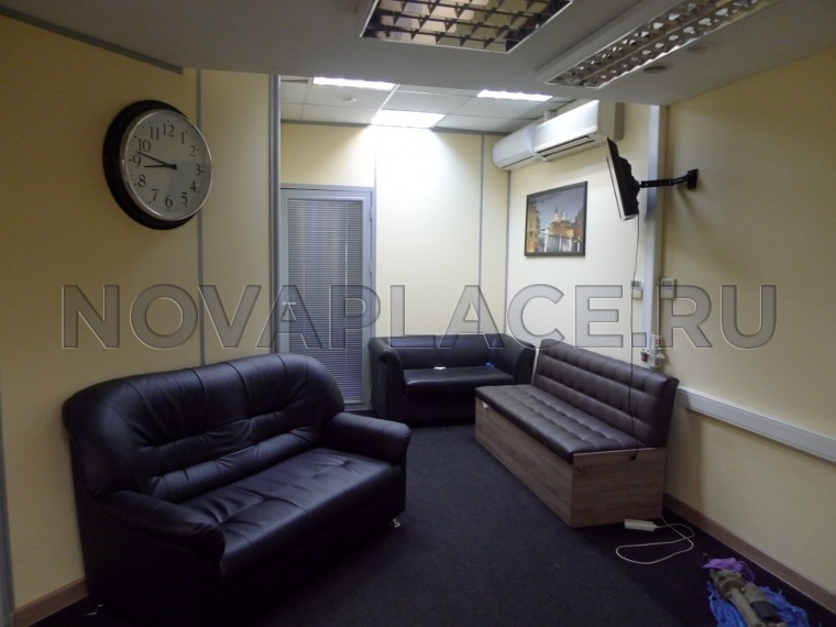 Аренда офиса в административном здании в Москве 240 м2