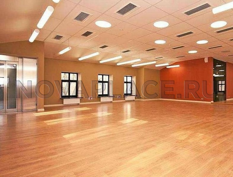 Продажа отдельно стоящего здания в Москве 654 м2