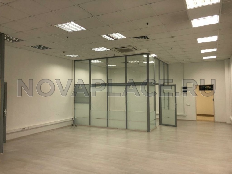Аренда офиса в бизнес-центре в Москве 100 м2