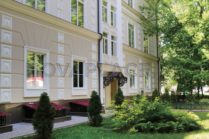 Аренда здания (ОСЗ) в Москве 2900 м2