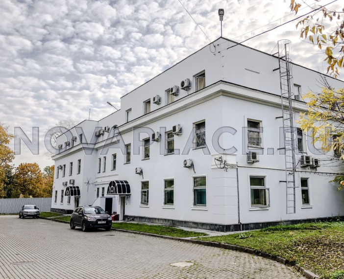 Аренда здания (ОСЗ) в Москве 1490 м2