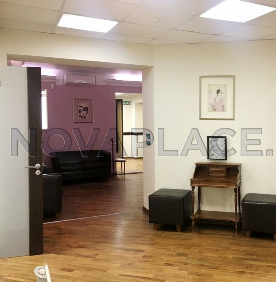 Продажа отдельно стоящего здания в Москве 436 м2