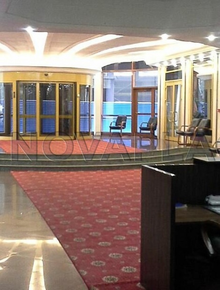 Аренда офиса в бизнес-центре в Москве 900 м2