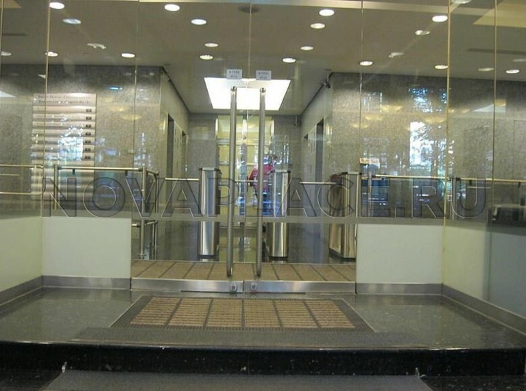 Аренда офиса в бизнес-центре в Москве 478 м2