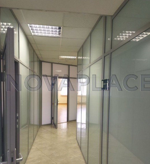 Аренда офиса в бизнес-центре в Москве 178 м2