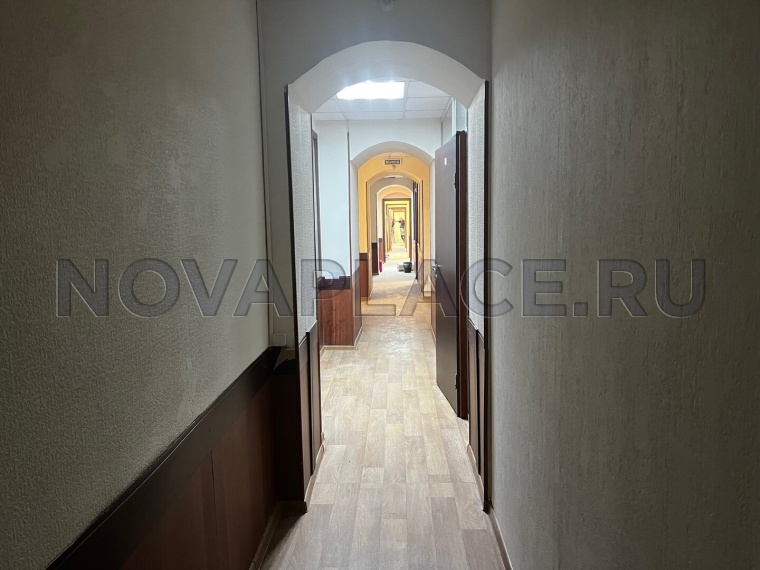 Аренда офиса в бизнес-центре в Москве 427 м2