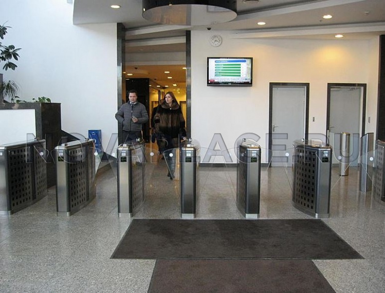 Аренда офиса в бизнес-центре в Москве 2902 м2