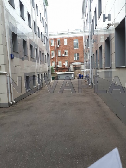 Продажа отдельно стоящего здания в Москве 7855 м2