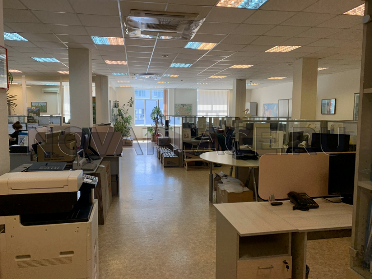 Аренда офиса в бизнес-центре в Москве 282 м2