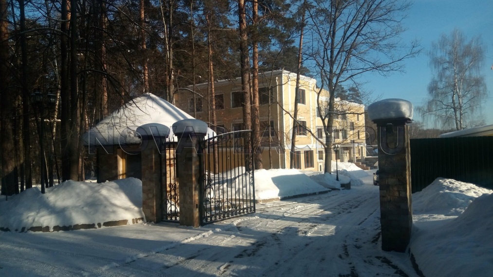 Аренда здания (ОСЗ) в Москве 1900 м2