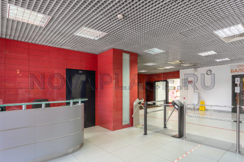 Аренда офиса в бизнес-центре в Москве 113 м2