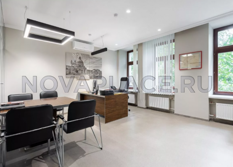 Аренда здания (ОСЗ) в Москве 1121 м2