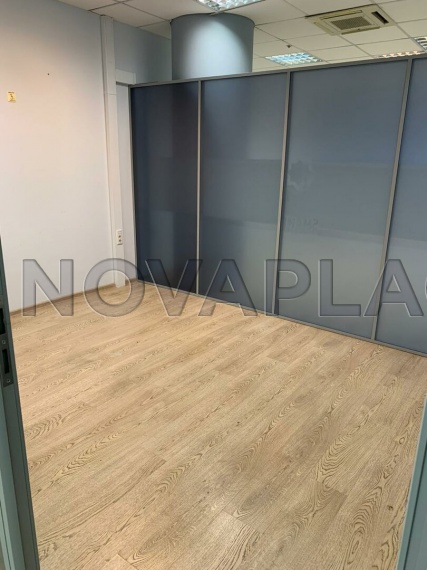 Аренда офиса в бизнес-центре в Москве 220 м2