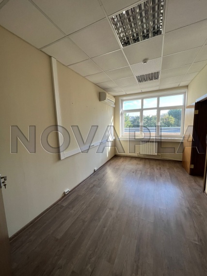 Аренда офиса в бизнес-центре в Москве 90 м2