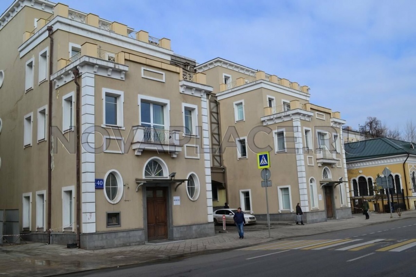 Продажа отдельно стоящего здания в Москве 4830 м2