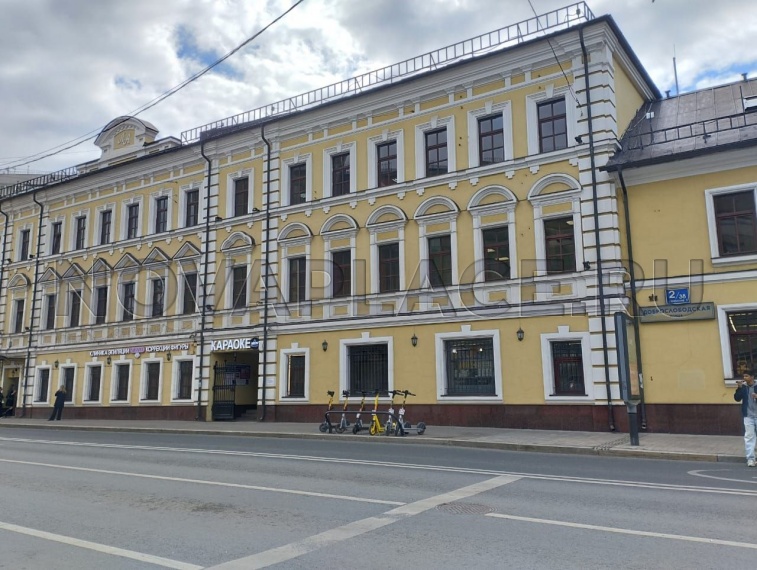 Аренда офиса в особняке в Москве 177 м2