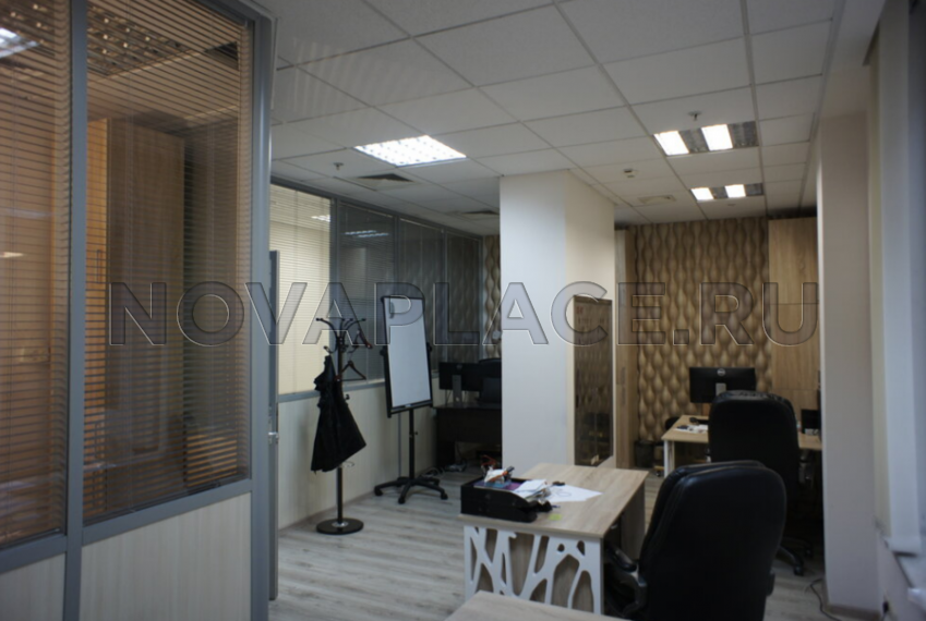 Аренда офиса в бизнес-центре в Москве 304 м2