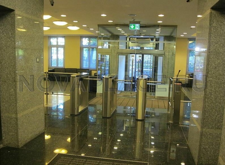 Аренда офиса в бизнес-центре в Москве 478 м2