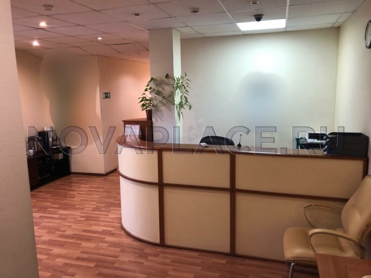 Аренда офиса в бизнес-центре в Москве 395 м2