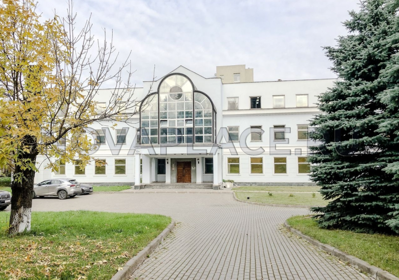 Аренда здания (ОСЗ) в Москве 1490 м2