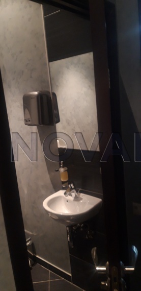 Аренда офиса в бизнес-центре в Москве 124 м2