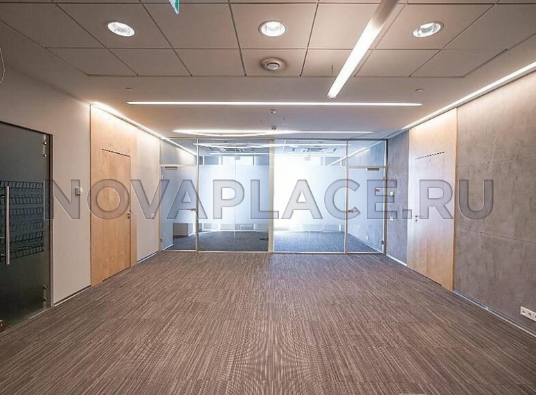 Аренда офиса в бизнес-центре в Москве 3016 м2
