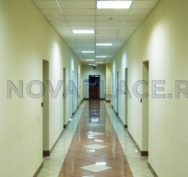 Аренда офиса в бизнес-центре в Москве 175 м2