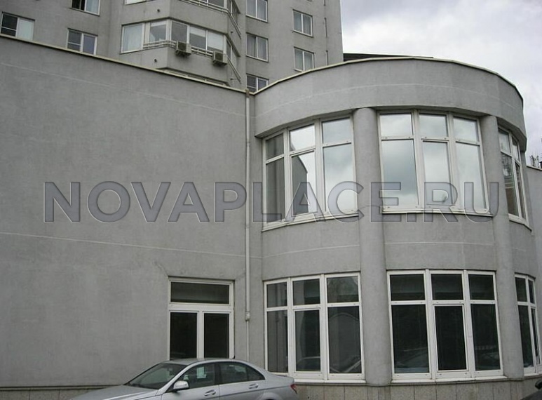 Аренда здания (ОСЗ) в Москве 1270 м2