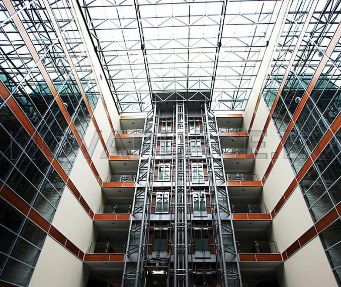 Аренда офиса в бизнес-центре в Москве 127 м2